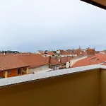 Lacos Apartment *