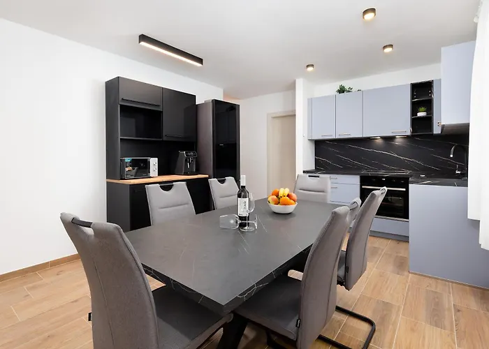 Lacos * بوريتش